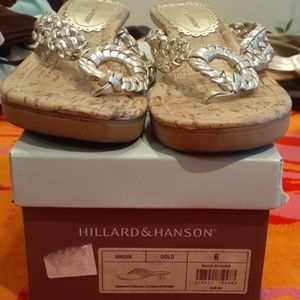 Hillard & Hanson Gold Sandal sz 6